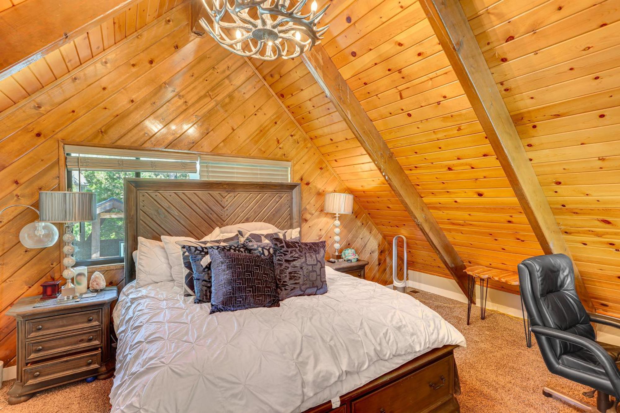 Lake Arrowhead Cabin With Hot Tub And Mountain Views! المظهر الخارجي الصورة